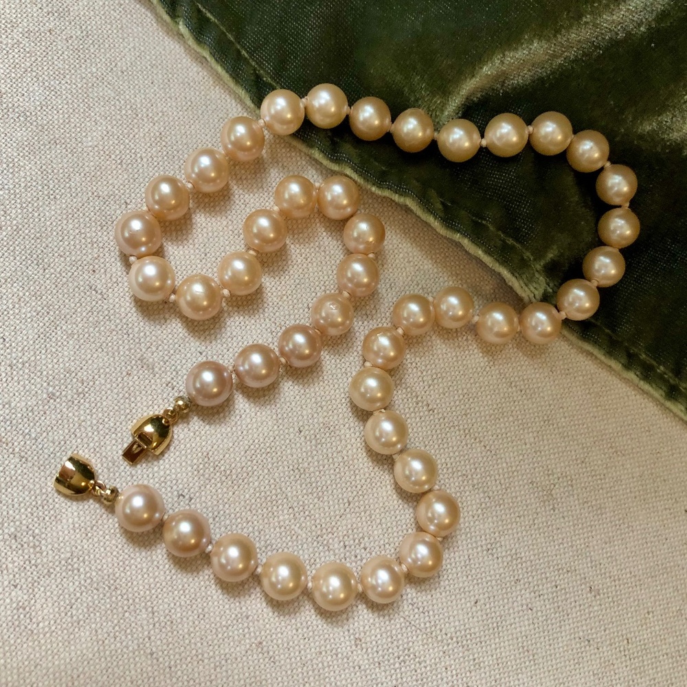 Monet Vintage Knotted Glass Pearl Necklace - Picture 1 of 9